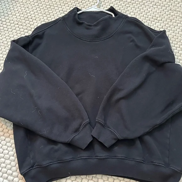 JOAH BROWN Turtleneck Sweatshirt - Picture 2 of 6